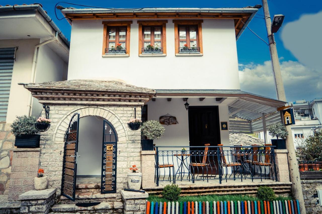 Hotel Domino Gjirokastër 外观 照片