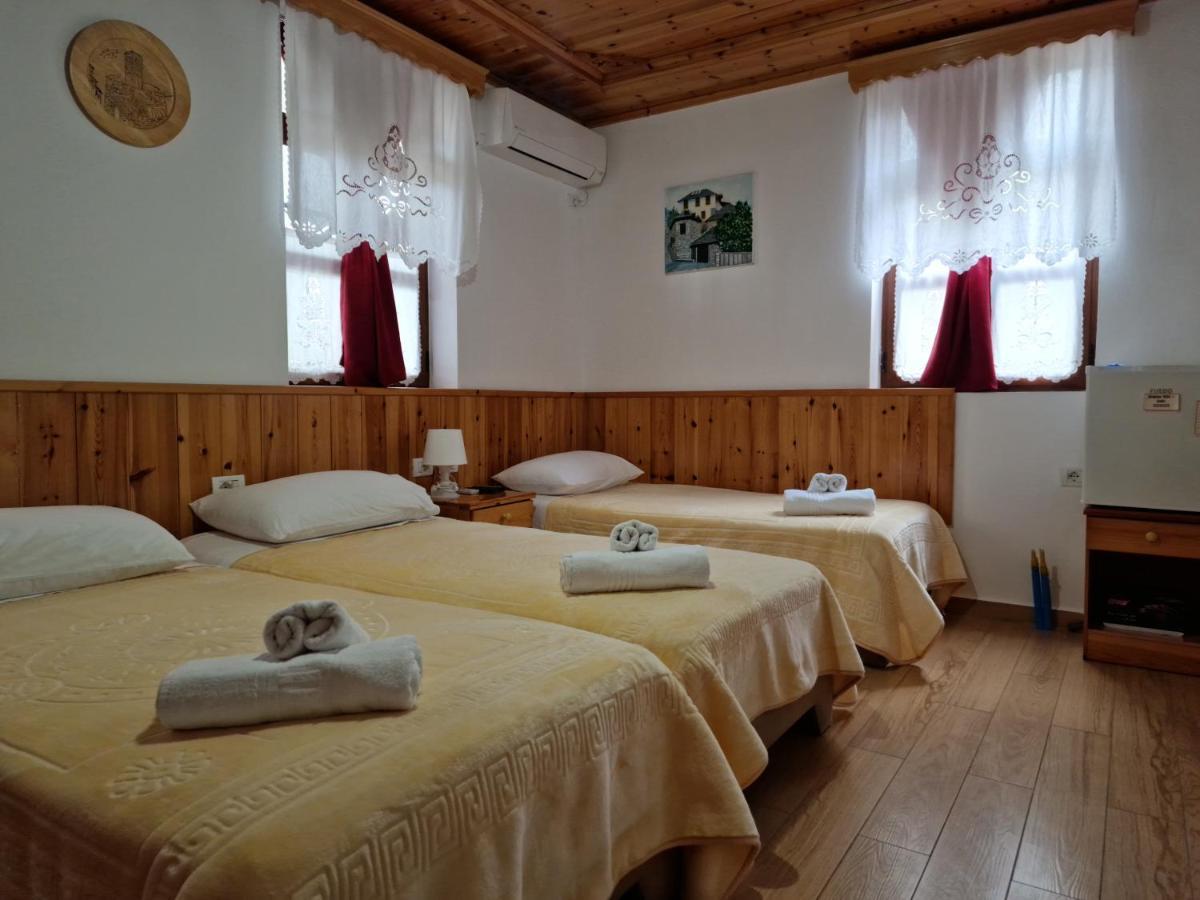 Hotel Domino Gjirokastër 外观 照片